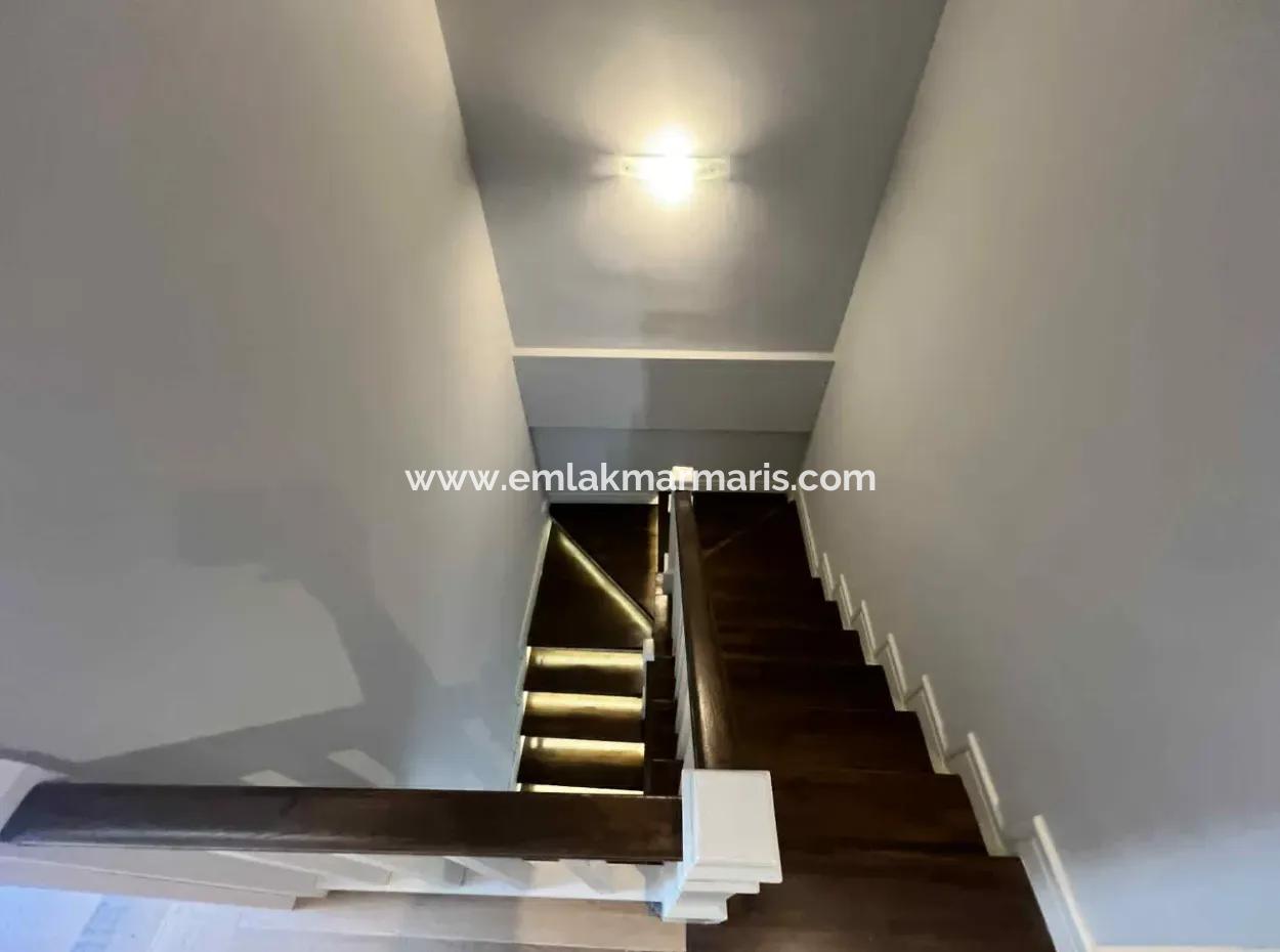 Marmaris İlçesi Selimiye Mahallesinde Muhteşem Deniz Manzaralı Yüzme Havuzlu 3 Oda 1 Salon 140M2 2 Adet Satılık Villa