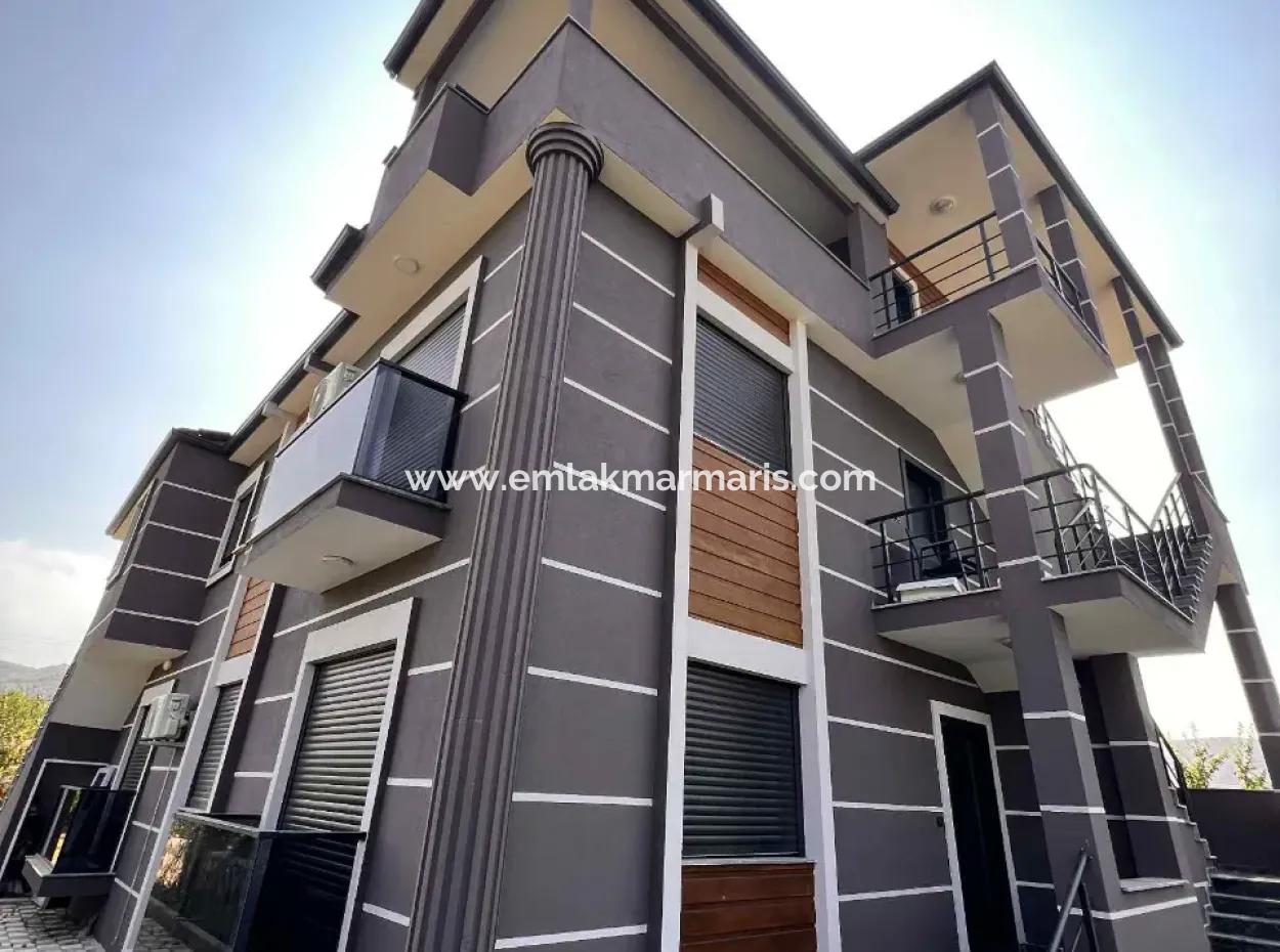 Harika Bir Portföy Marmaris'in Saklı Cennetinde Yatırım Fırsatı: 838M2 Arsa İçerisinde Lüks 5 Adet 2+1 110M2 Daireler Marmaris'e Sadece 15 Km Uzaklıkta,