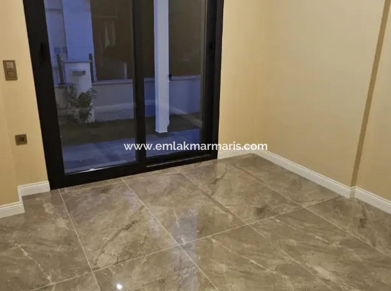 İçmeler Mahallesi 4+1 Tam Müstakil Sıfır Satılık Villa