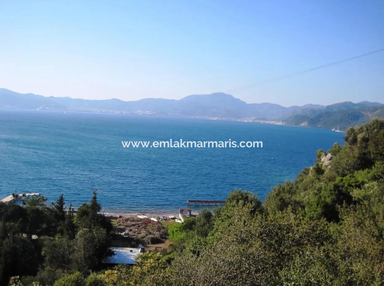 Marmaris Merkezinde Denize Sıfır Satılık Arsa 800M2