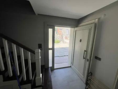 Marmaris İlçesi Selimiye Mahallesinde Muhteşem Deniz Manzaralı Yüzme Havuzlu 3 Oda 1 Salon 140M2 2 Adet Satılık Villa