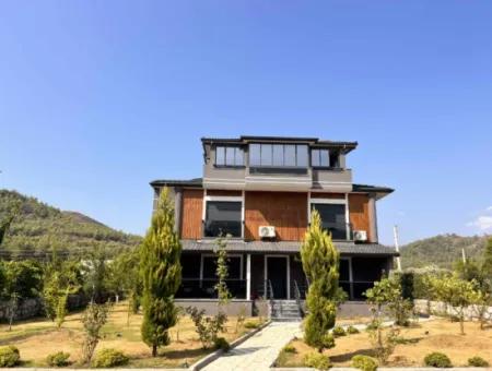 Harika Bir Portföy Marmaris'in Saklı Cennetinde Yatırım Fırsatı: 838M2 Arsa İçerisinde Lüks 5 Adet 2+1 110M2 Daireler Marmaris'e Sadece 15 Km Uzaklıkta,