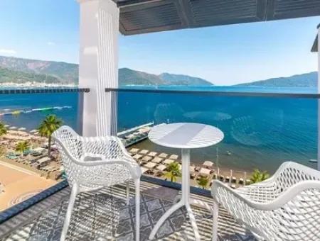 Marmaris Merkezinde Denize Sıfır Satılık Butik Otel 45 Oda