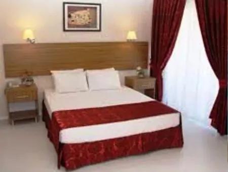 Marmaris Merkezinde 80 Oda Satılık Otel