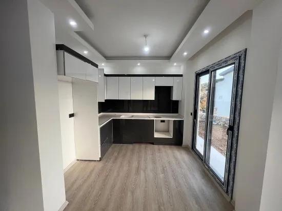 Marmaris Bozburun Mahallesinde Muhteşem Deniz Manzaralı 4+1 Sıfır 170 M2 Satılık Villa