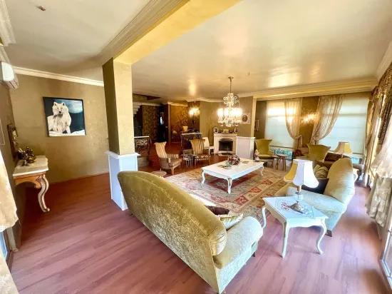 Satılık 4+2 Villa – 970 m² Arsa Payı – Armutalan